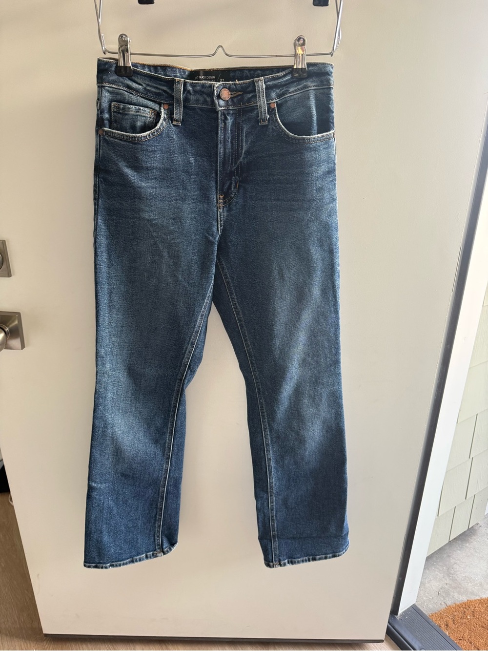 Just Black Women's Dark Blue Relaxed Jeans